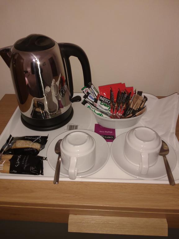 Acton Lodge Guest House London Room photo