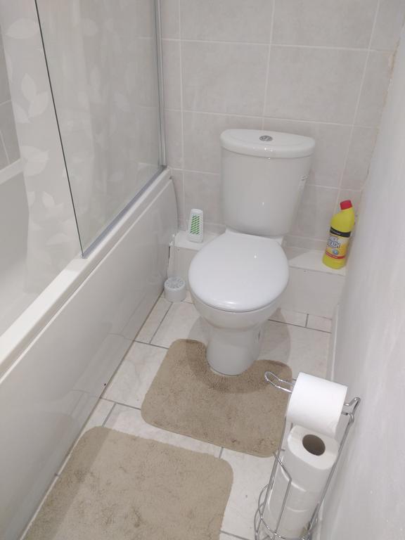Acton Lodge Guest House London Room photo